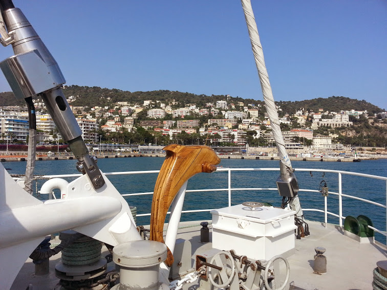Le Rainbow Warrior de Greenpeace à Nice