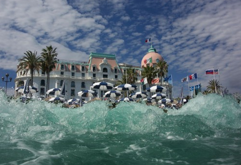 « Vagues de la Baie des Anges » à la Dark Room Galerie de Nice