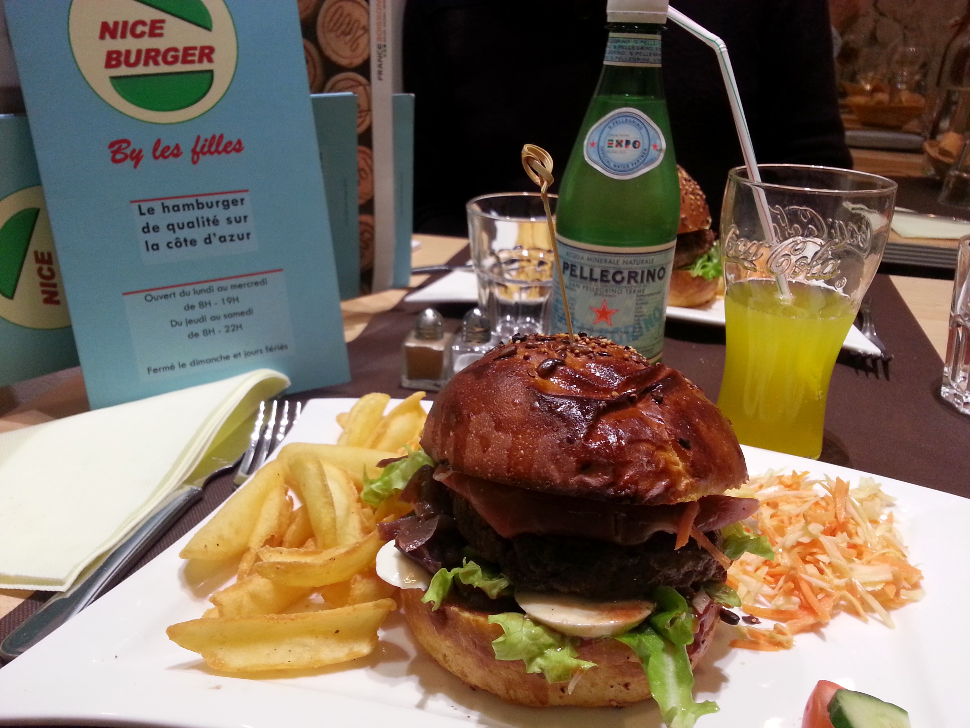 Restaurant Nice Burger 06