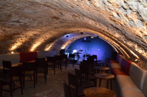 photo cave The Stage Vieux Nice Café Théâtre