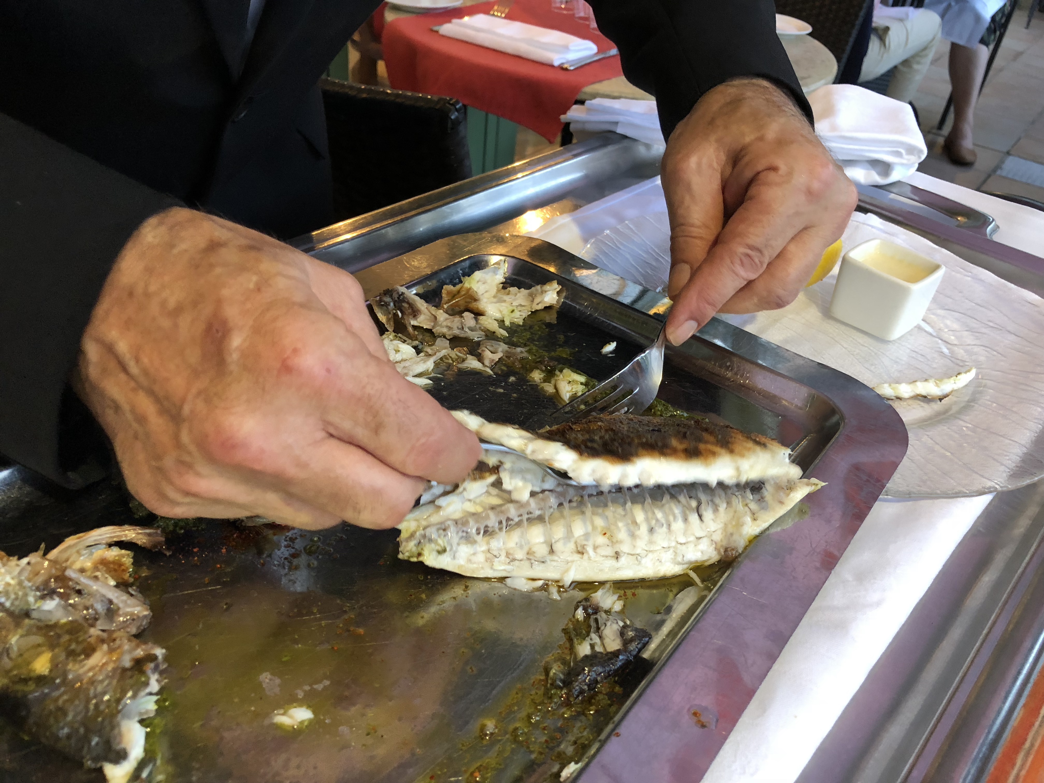 poisson restaurant bord de mer nice promenade des anglais le siècle west end