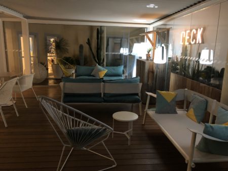 patio hotel nice the deck