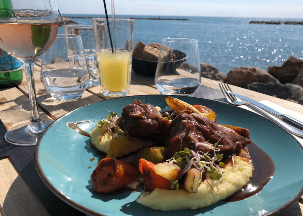 restaurant bord de mer