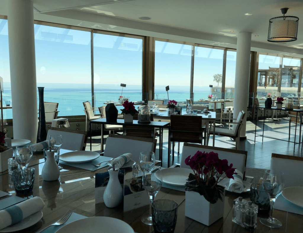 salle intérieure  restaurant horizon