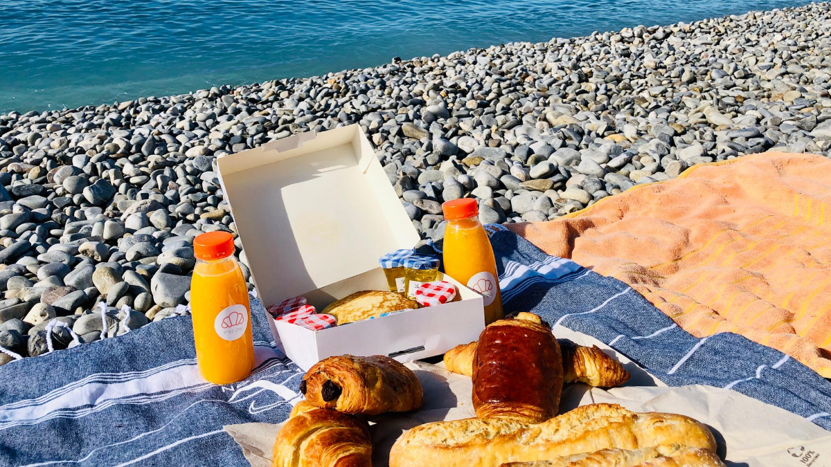 livraison petits déjeuners nice plage