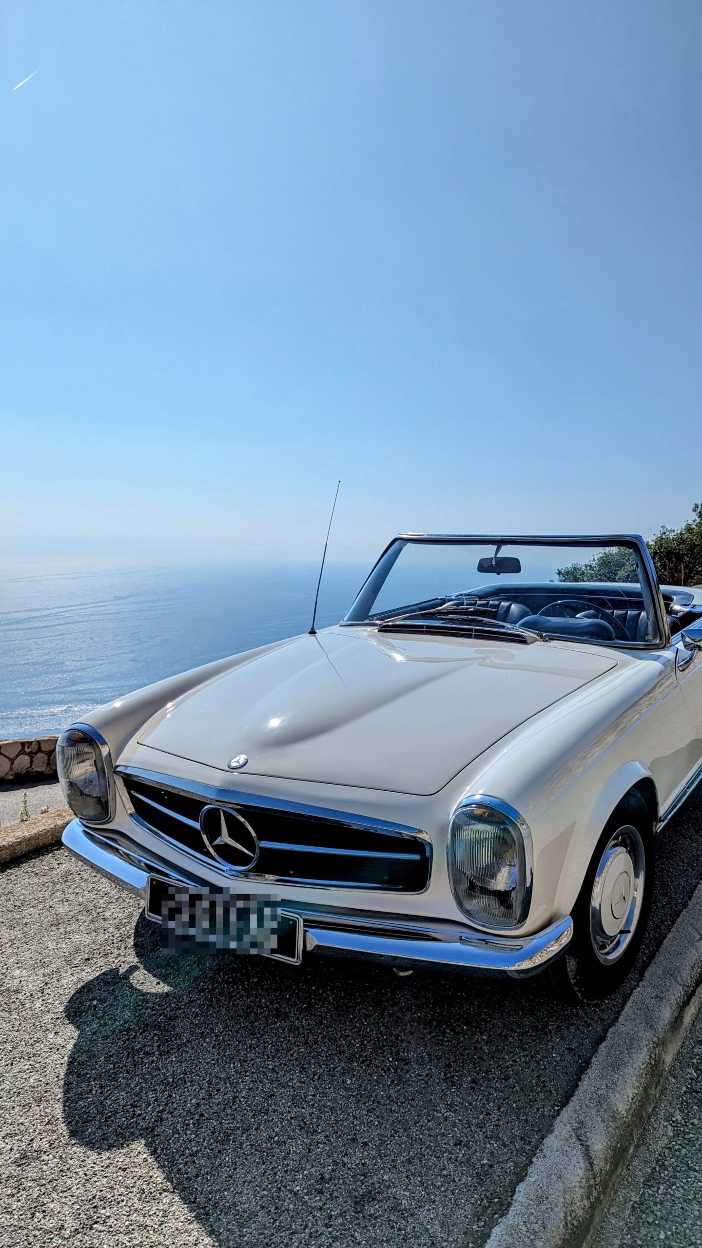 location de voiture de collection à nice sunset ride