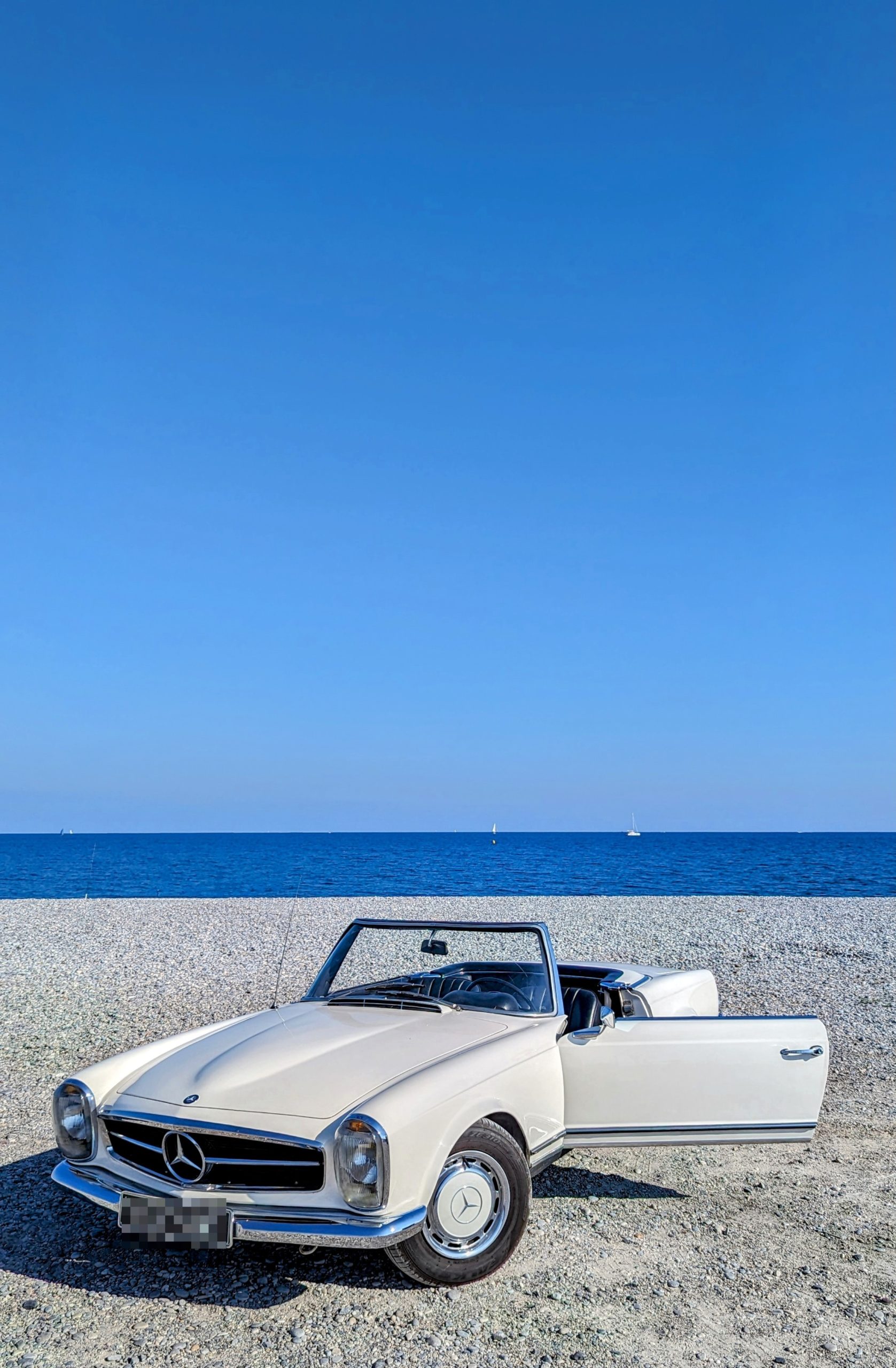 location de voiture de collection à nice sunset ride