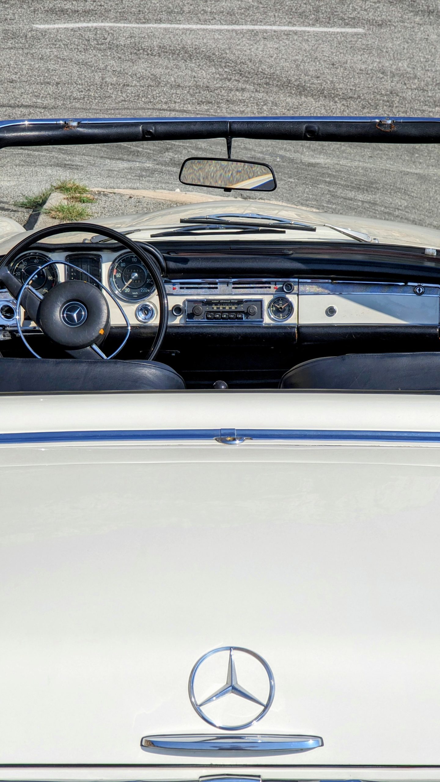 location de voiture de collection à nice sunset ride