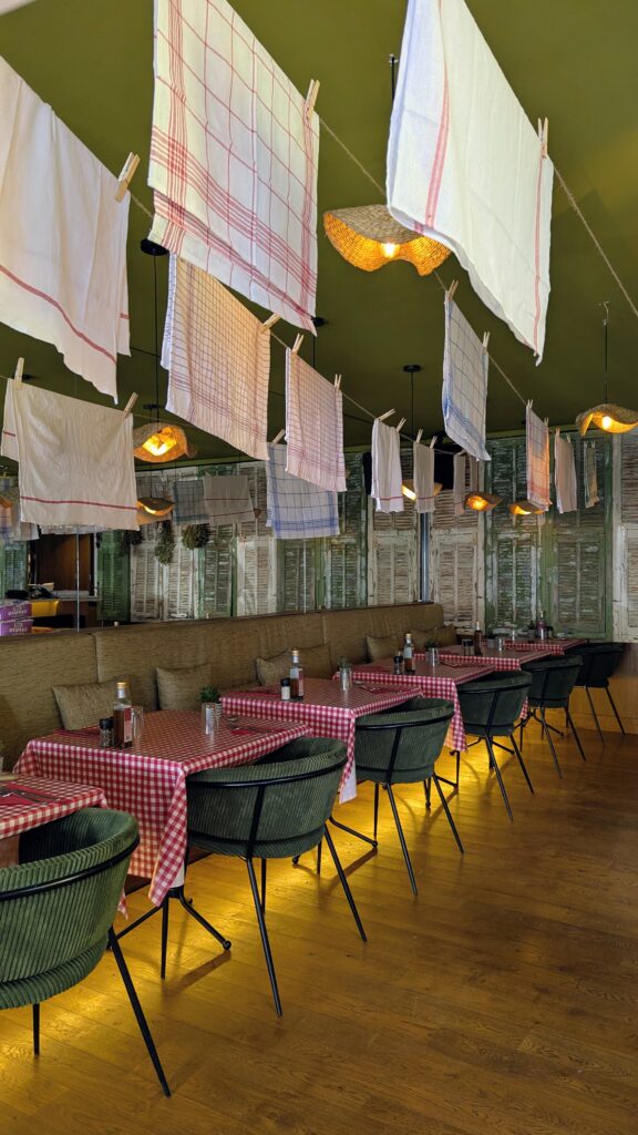décoration restaurant cuisine maison à saint laurent du var